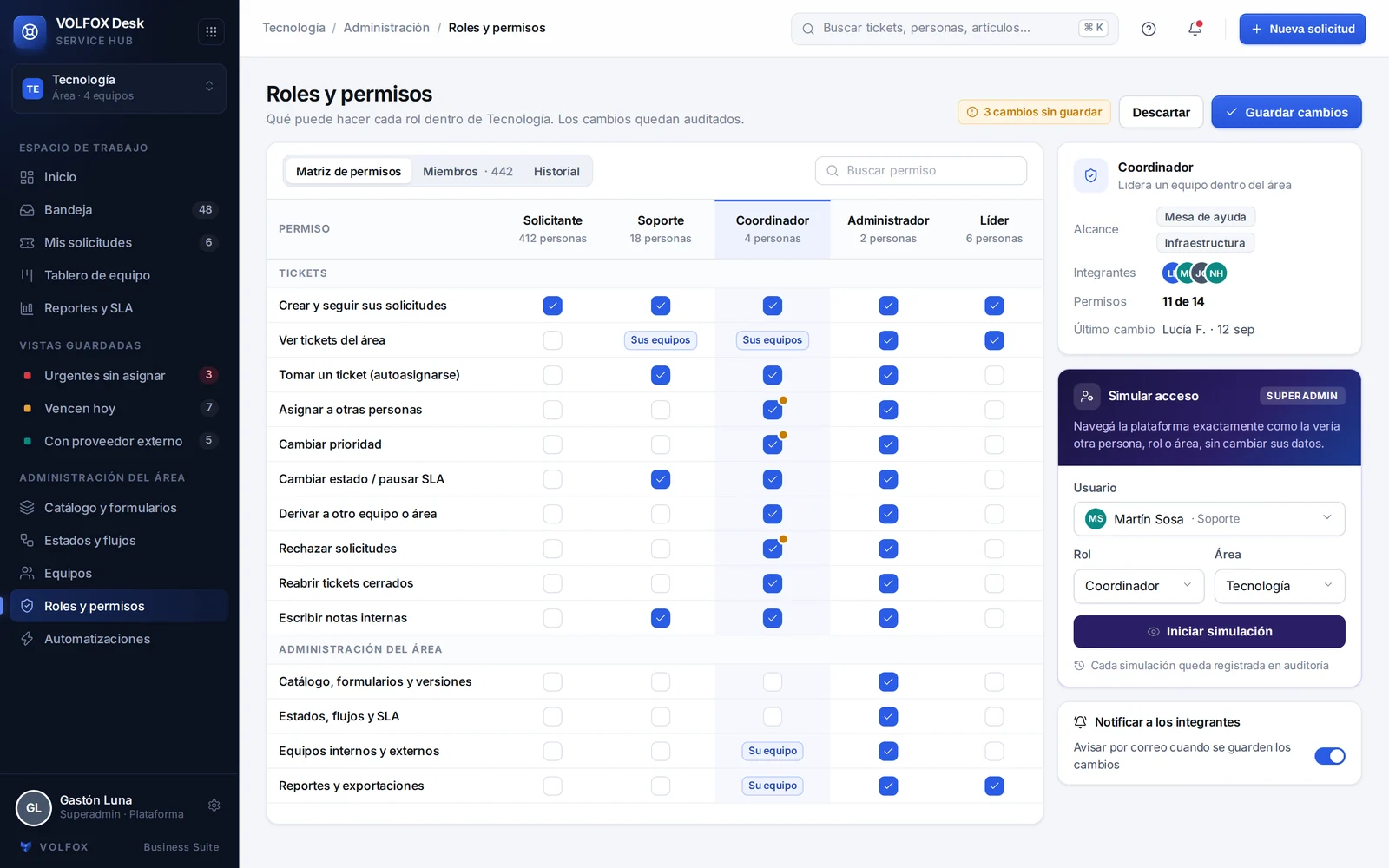 Matriz de roles y permisos con simulación de acceso